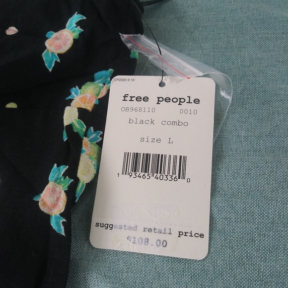 NWT Free People mini dress - Picture 7 of 8